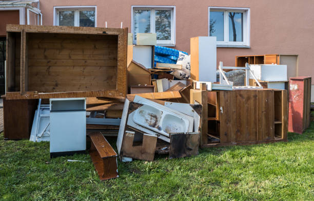Retail Junk Removal in One Loudoun, VA